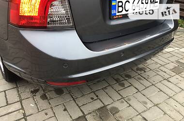 Седан Volvo S40 2010 в Львове