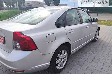 Седан Volvo S40 2009 в Києві