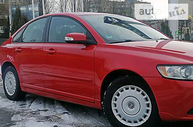 Седан Volvo S40 2008 в Киеве