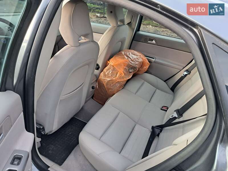Седан Volvo S40 2005 в Каменец-Подольском фото 9 Седан Volvo S40 2005 в Каменец-Подольском