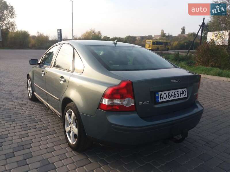 Седан Volvo S40 2004 в Береговому