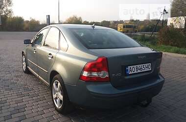 Седан Volvo S40 2004 в Берегово