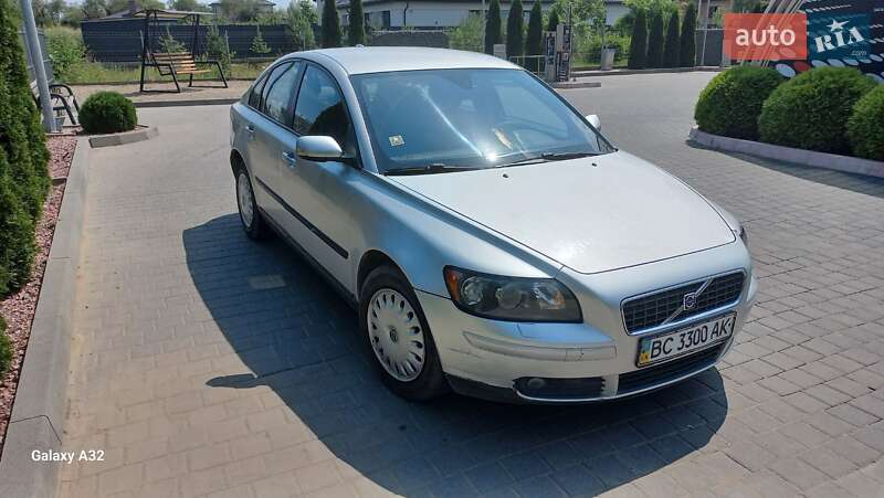 Седан Volvo S40 2005 в Самборі