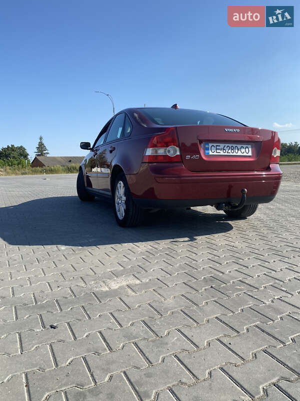 Седан Volvo S40 2005 в Чернівцях
