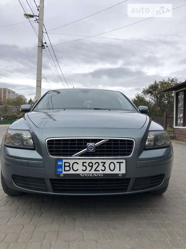 Volvo S40 2005