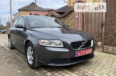 Седан Volvo S40 2009 в Стрые