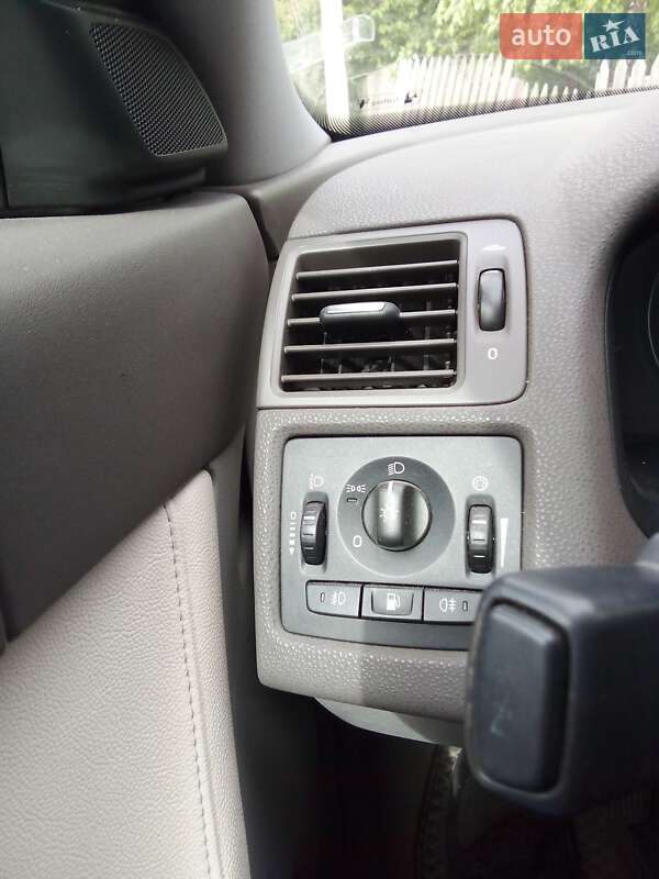 Седан Volvo S40 2007 в Львове