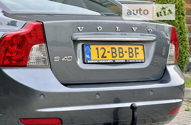 Седан Volvo S40 2011 в Стрию