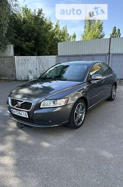 Volvo S40 2009