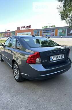 Седан Volvo S40 2009 в Полтаві