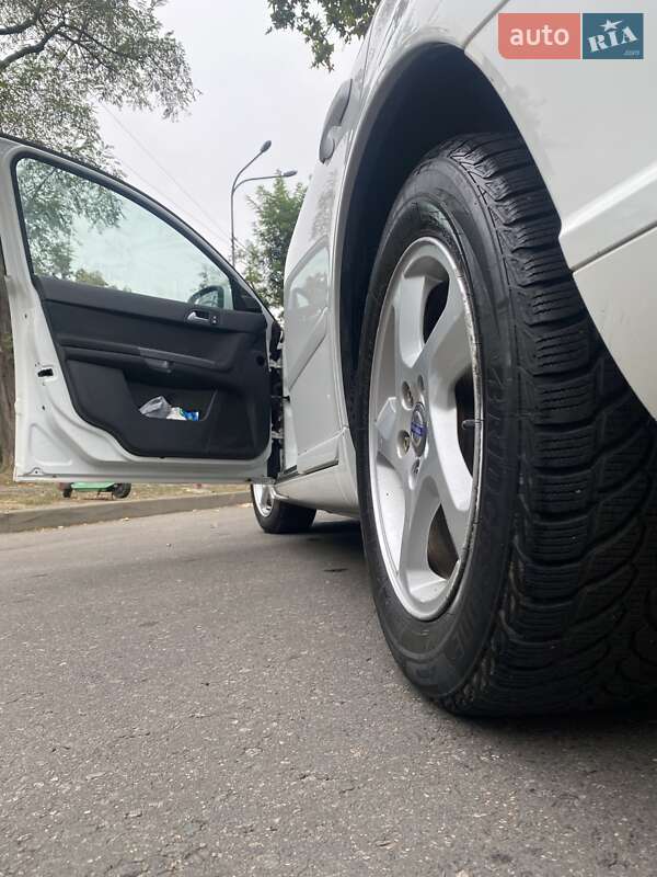 Седан Volvo S40 2012 в Одесі