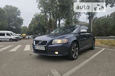 Седан Volvo S40 2008 в Києві