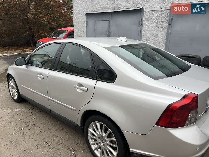 Седан Volvo S40 2010 в Чернигове фото 13 Седан Volvo S40 2010 в Чернигове