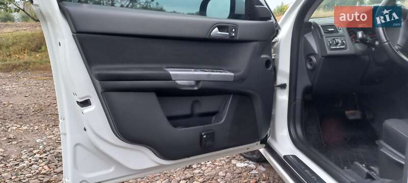 Седан Volvo S40 2012 в Днепре фото 13 Седан Volvo S40 2012 в Днепре