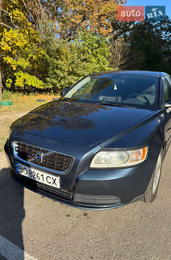 Седан Volvo S40 2010 в Киеве