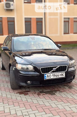 Седан Volvo S40 2005 в Ужгороді