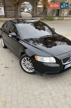 Седан Volvo S40 2011 в Запоріжжі