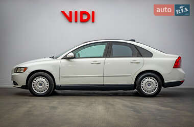 Седан Volvo S40 2011 в Киеве