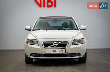 Седан Volvo S40 2011 в Киеве