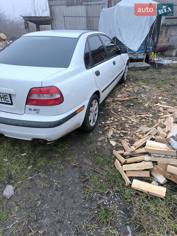 Седан Volvo S40 2002 в Хмельницком