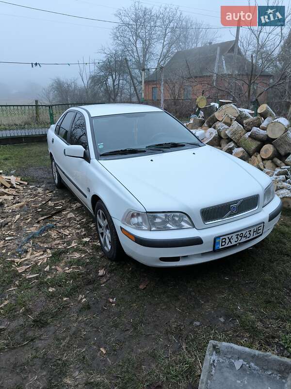 Седан Volvo S40 2002 в Хмельницком