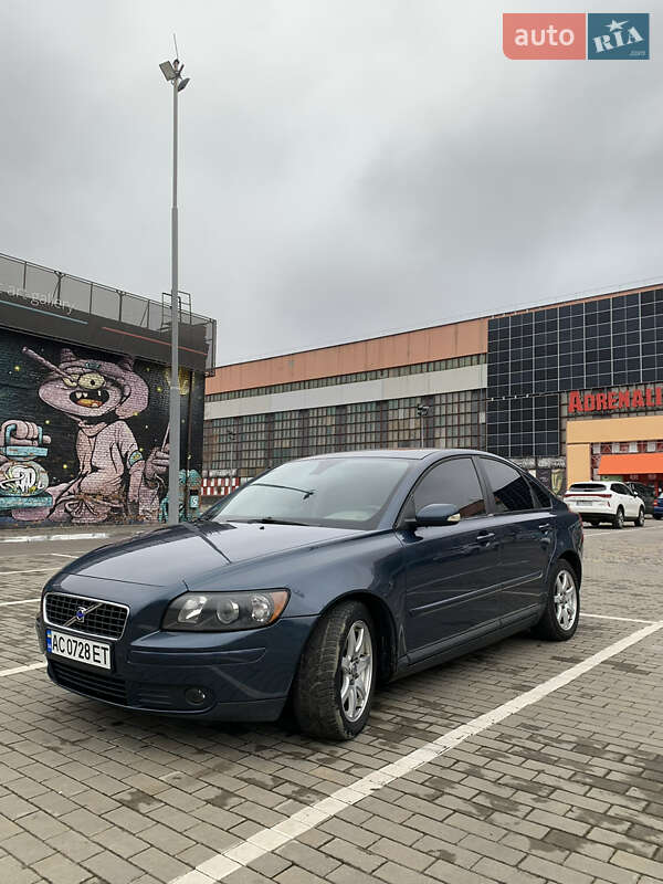 Volvo S40 2005