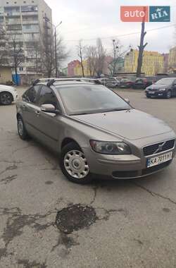 Седан Volvo S40 2007 в Киеве