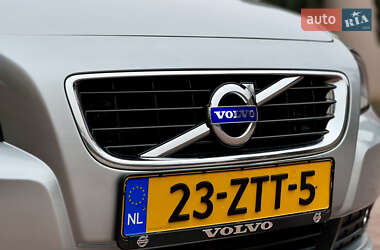 Седан Volvo S40 2011 в Стрые