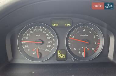 Седан Volvo S40 2012 в 