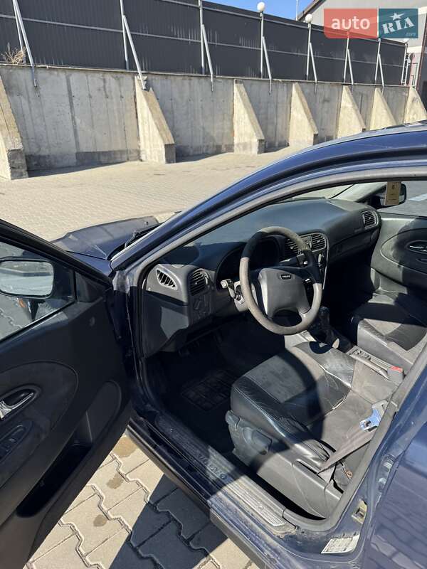 Седан Volvo S40 2000 в Івано-Франківську