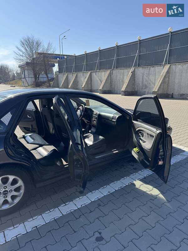 Седан Volvo S40 2000 в Івано-Франківську