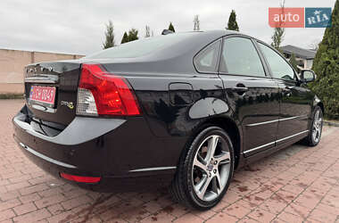 Седан Volvo S40 2012 в 