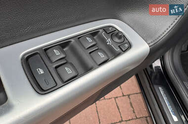 Седан Volvo S40 2012 в 
