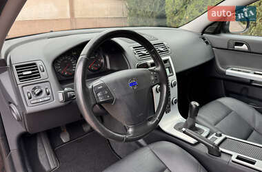 Седан Volvo S40 2012 в 