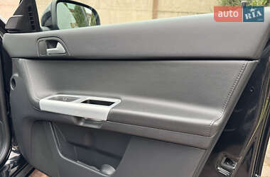 Седан Volvo S40 2012 в 