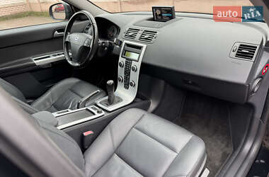 Седан Volvo S40 2012 в 