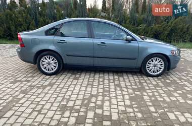 Седан Volvo S40 2004 в 