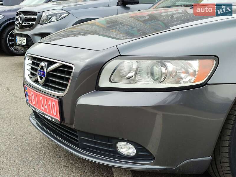 Седан Volvo S40 2011 в Киеве