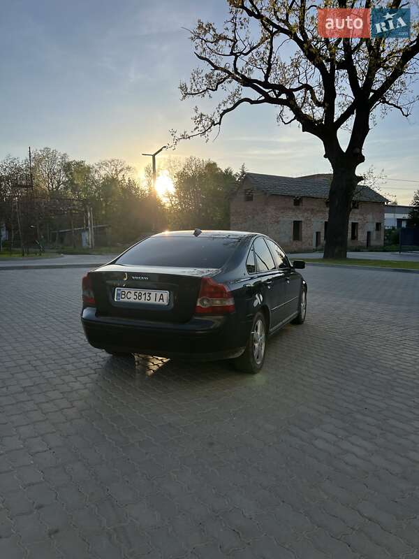 Седан Volvo S40 2005 в Бориславі