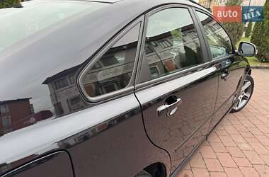 Седан Volvo S40 2012 в 