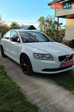 Седан Volvo S40 2011 в Дрогобичі