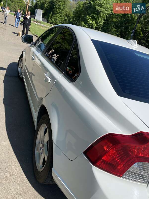 Седан Volvo S40 2012 в Одесі