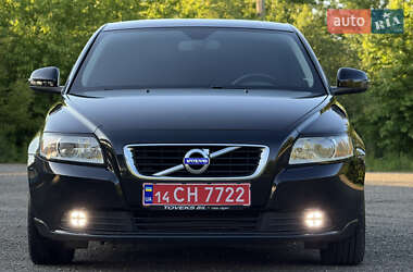 Седан Volvo S40 2012 в 