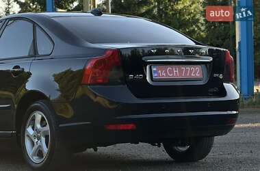 Седан Volvo S40 2012 в 