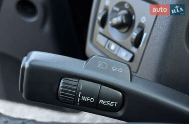 Седан Volvo S40 2012 в 