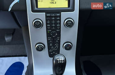 Седан Volvo S40 2012 в 