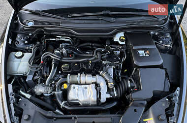 Седан Volvo S40 2012 в 