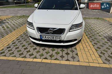 Седан Volvo S40 2012 в 