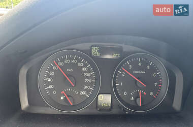 Седан Volvo S40 2012 в 