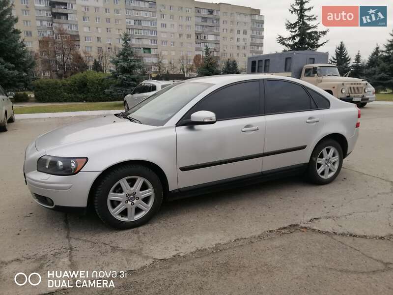 Седан Volvo S40 2007 в Вараше